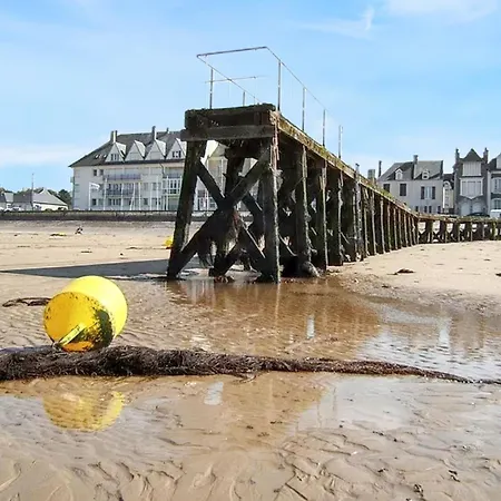 Maison De Charme A Avec Vue Sur La Mer. Ferienhaus