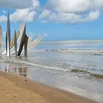 Maison De Charme A Avec Vue Sur La Mer. *