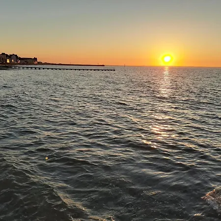 Maison De Charme A Avec Vue Sur La Mer. Сasa de vacaciones