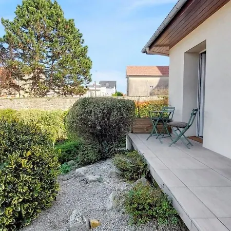 Maison De Charme à Avec Vue Sur La Mer. Grandcamp-Maisy