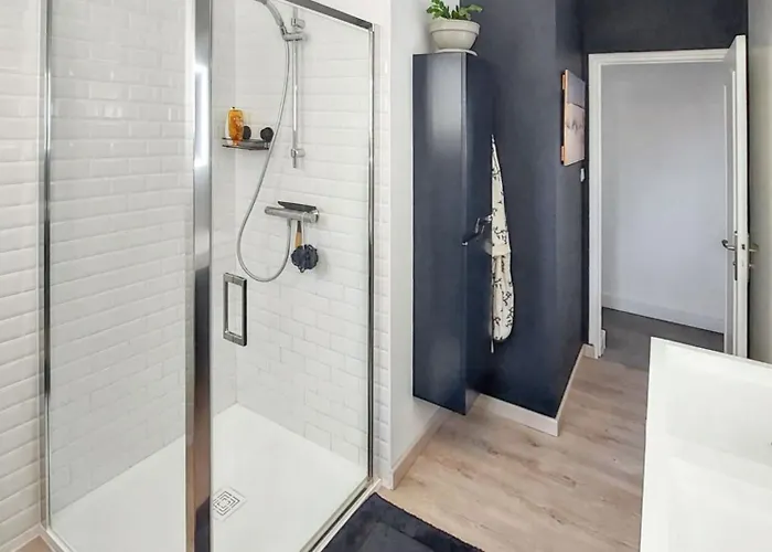 Maison De Charme A Avec Vue Sur La Mer. Сasa de vacaciones Grandcamp-Maisy