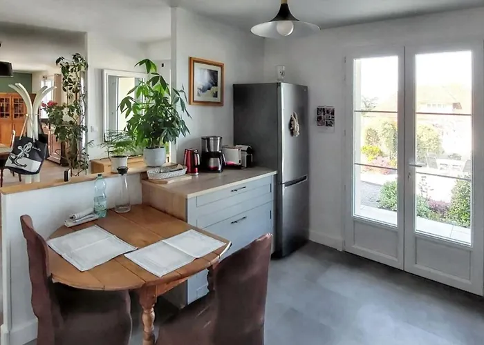 Сasa de vacaciones Maison De Charme A Avec Vue Sur La Mer.